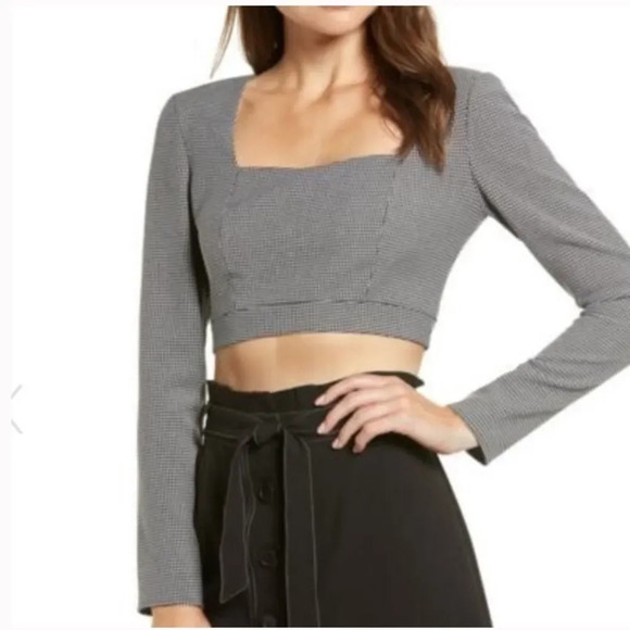 WAYF‎ Fae Check Crop Top - Picture 1 of 10